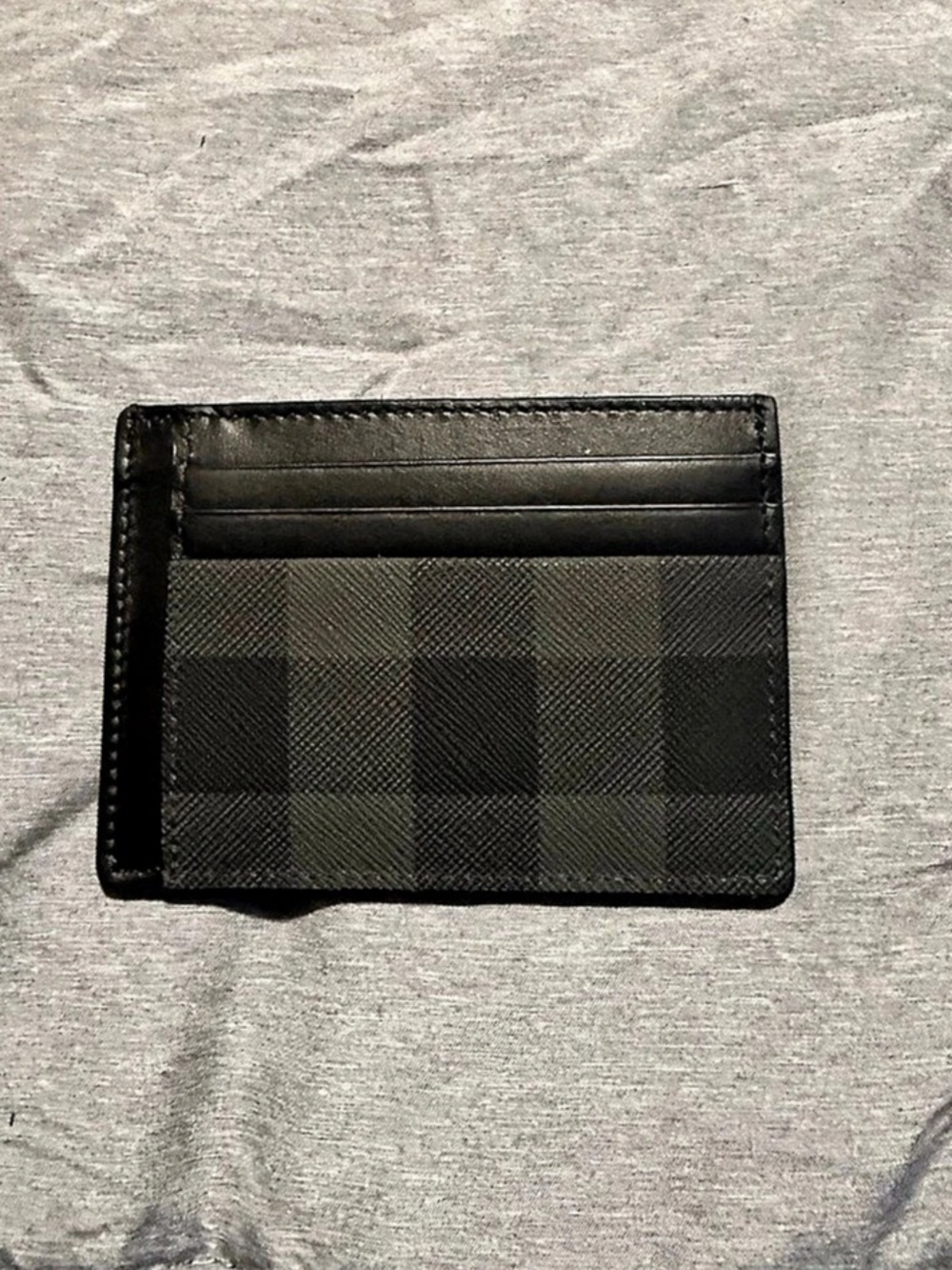 Burberry Check Clip Card Case Plaid Card Holder Wallet in Black & Gray